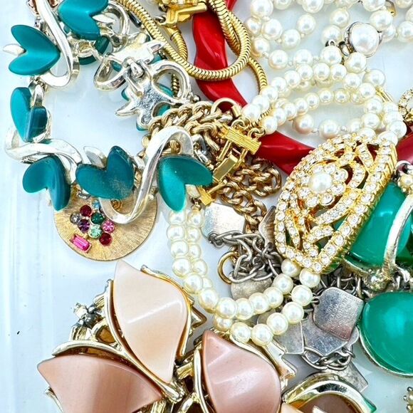 Vintage Bracelet Lot Bundle - Picture 1 of 9